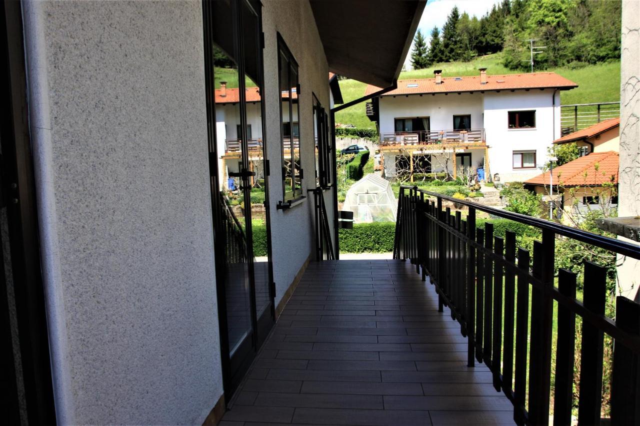 Apartma Mika Most na Soči Eksteriør billede