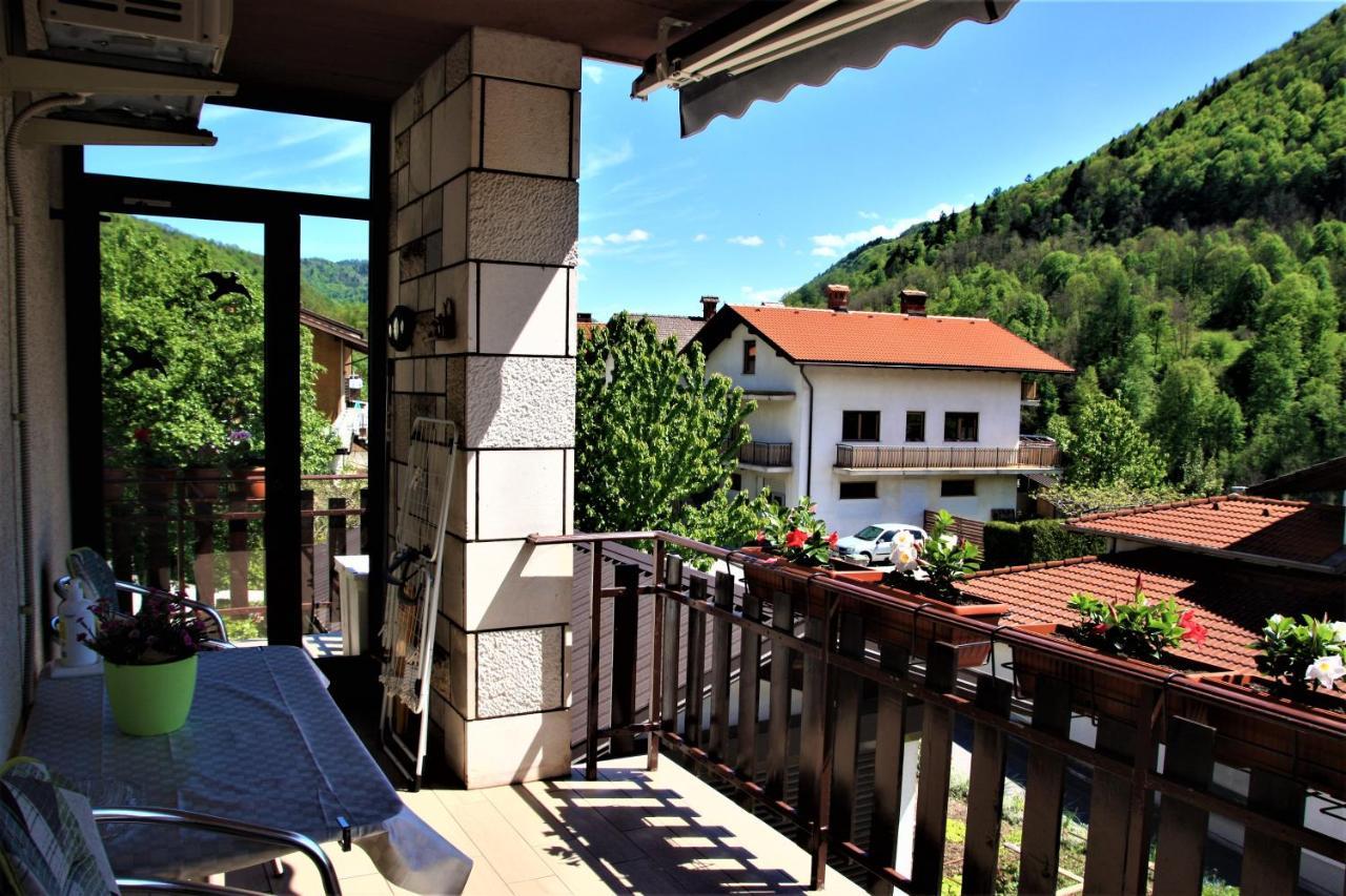 Apartma Mika Most na Soči Eksteriør billede
